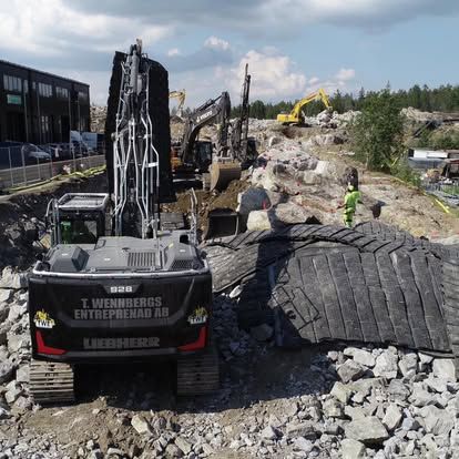 Liebherr R928
